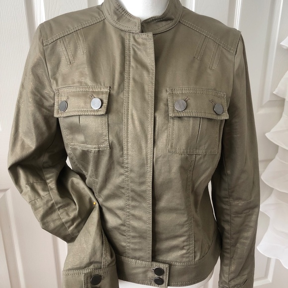 Ann Taylor cropped Blazer Jacket, size 8P EUC - Picture 1 of 6